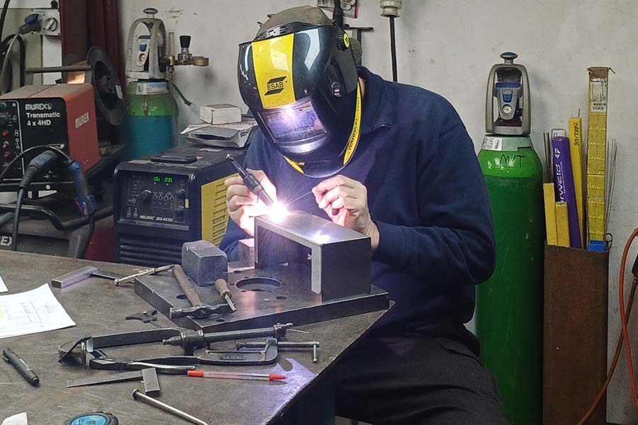 Custom-Metal-Fabrication-Kent
